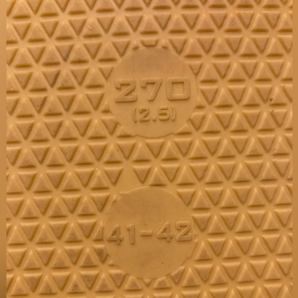Smiley face slippers - Picture 2 of 2